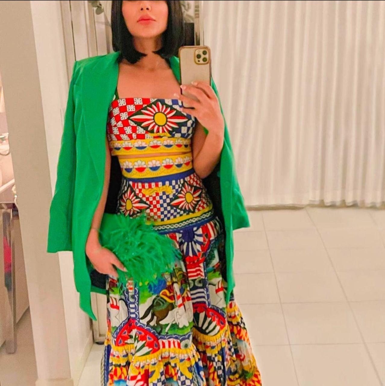 Skirt and Stomach Top Set