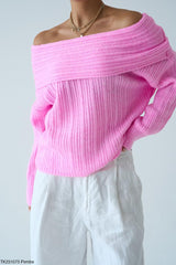 Off shoulders hot pink pull